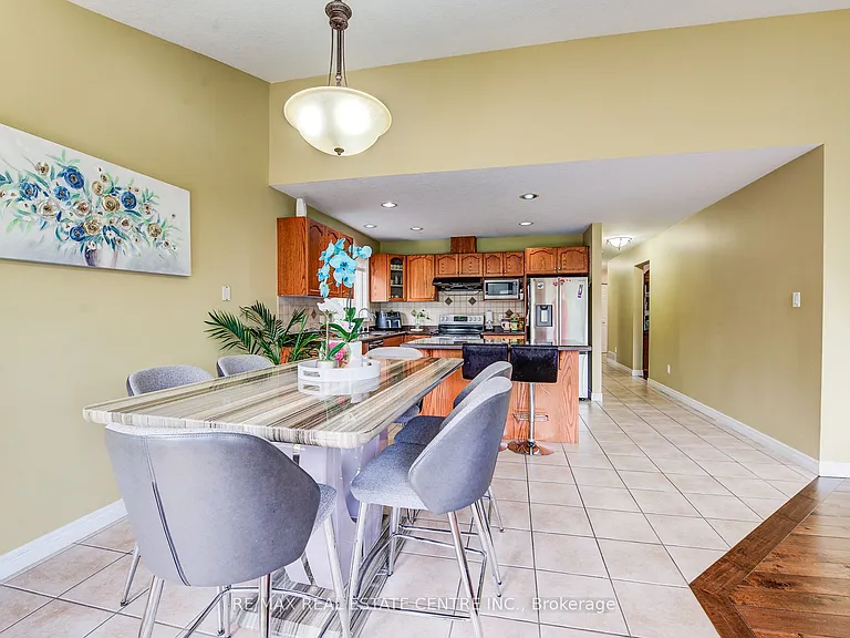 16 Paulstown Cres — Photo 19