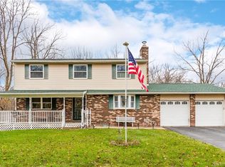 5290 Gander Rd W, Dayton, OH 45424