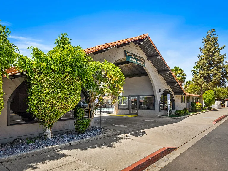Vista Oaks — Photo 6