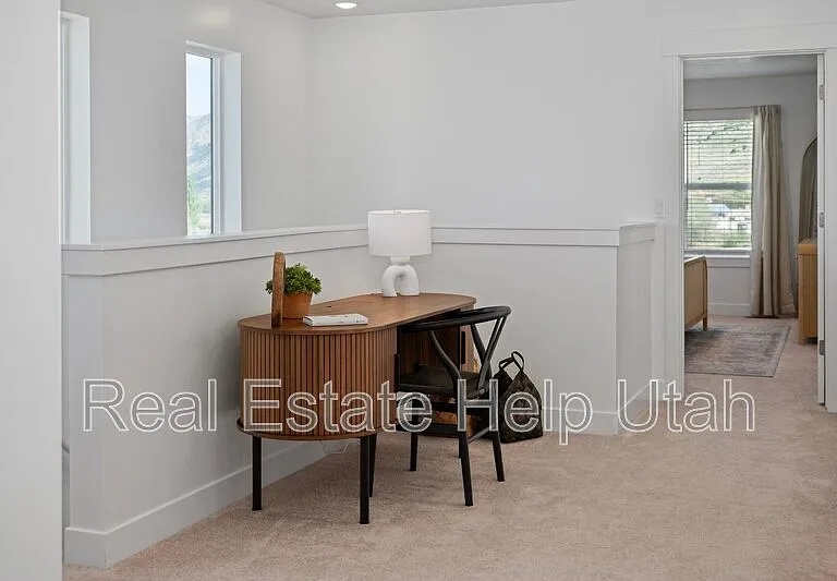 281 W 1150 N — Photo 9
