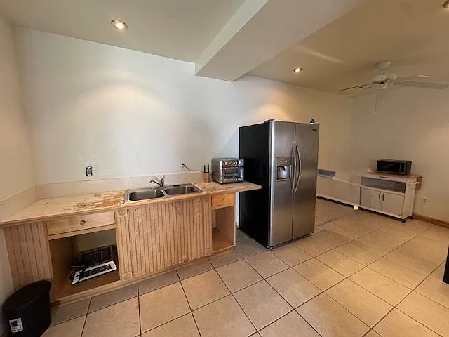 322 1/2 Puritan Rd #1 — Photo 6