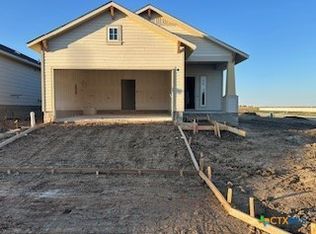 140 Bluestem Dr, Elgin, TX 78621