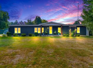 10077 Yale Rd, Greenwood, MI 48006