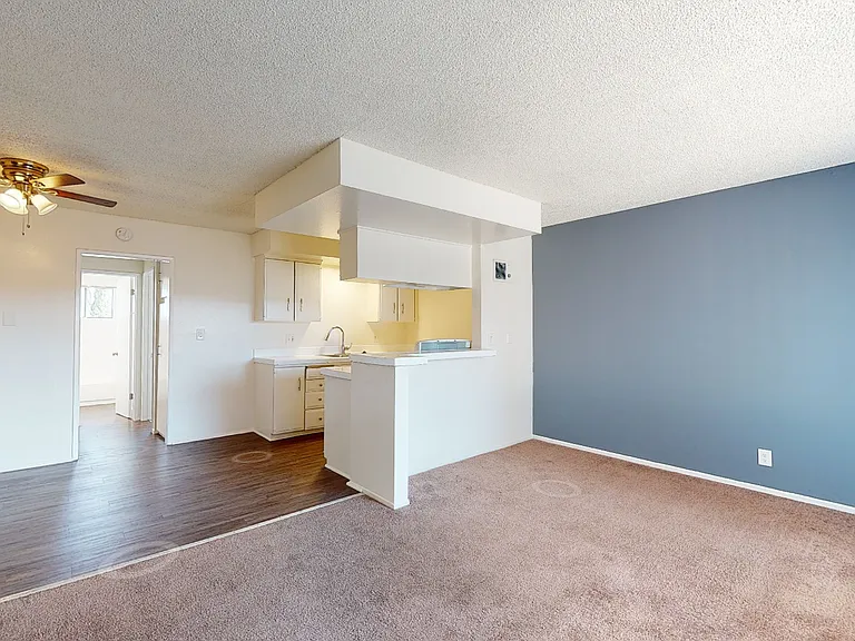 1735 Coronado Ave. — Photo 15