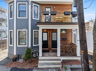 10 Florence Ter #1, Somerville, MA 02145