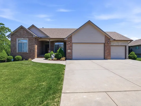 616 S Saint Andrews Dr, Wichita, KS 67230