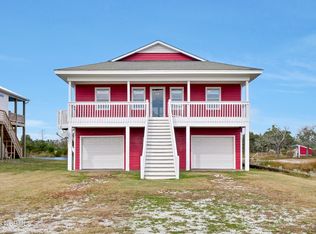 272 Waterway Dr, Sneads Ferry, NC 28460