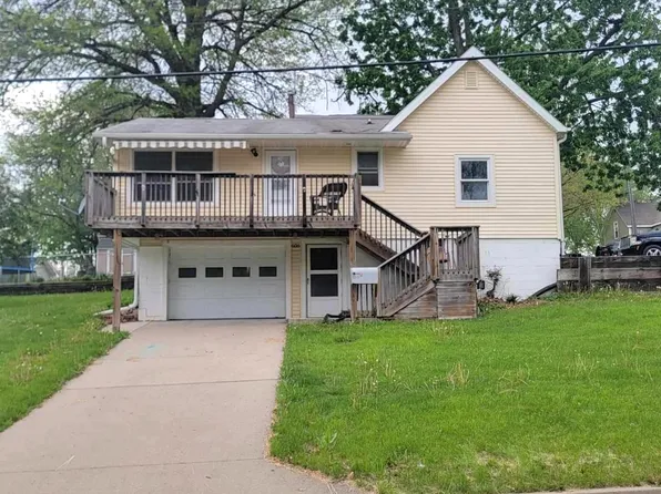 606 S 5th St, Knoxville, IA 50138