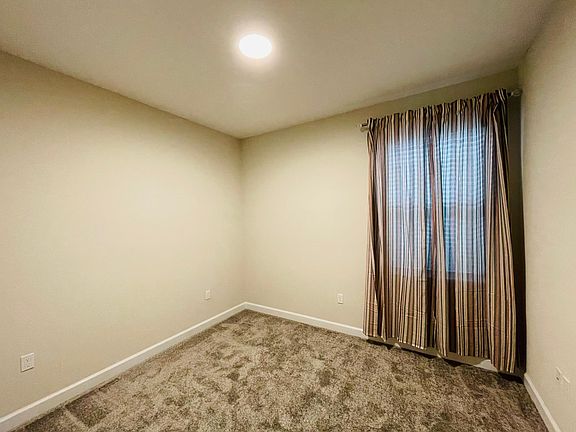 5th image of 11053 Robert Frost Dr