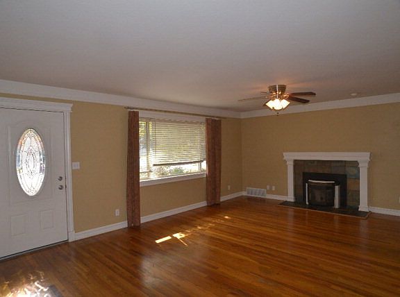 3rd image of 1241 10th St