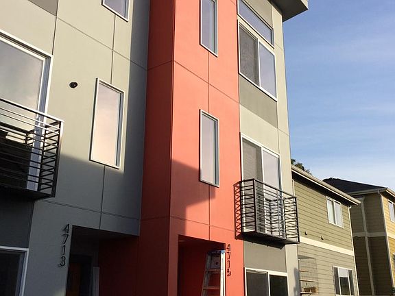 4715 on Cottage Place SW