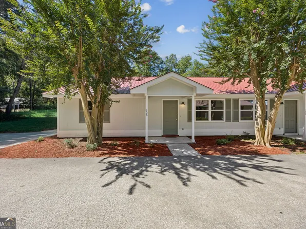 106 Clarks Bluff Rd, Kingsland, GA 31548