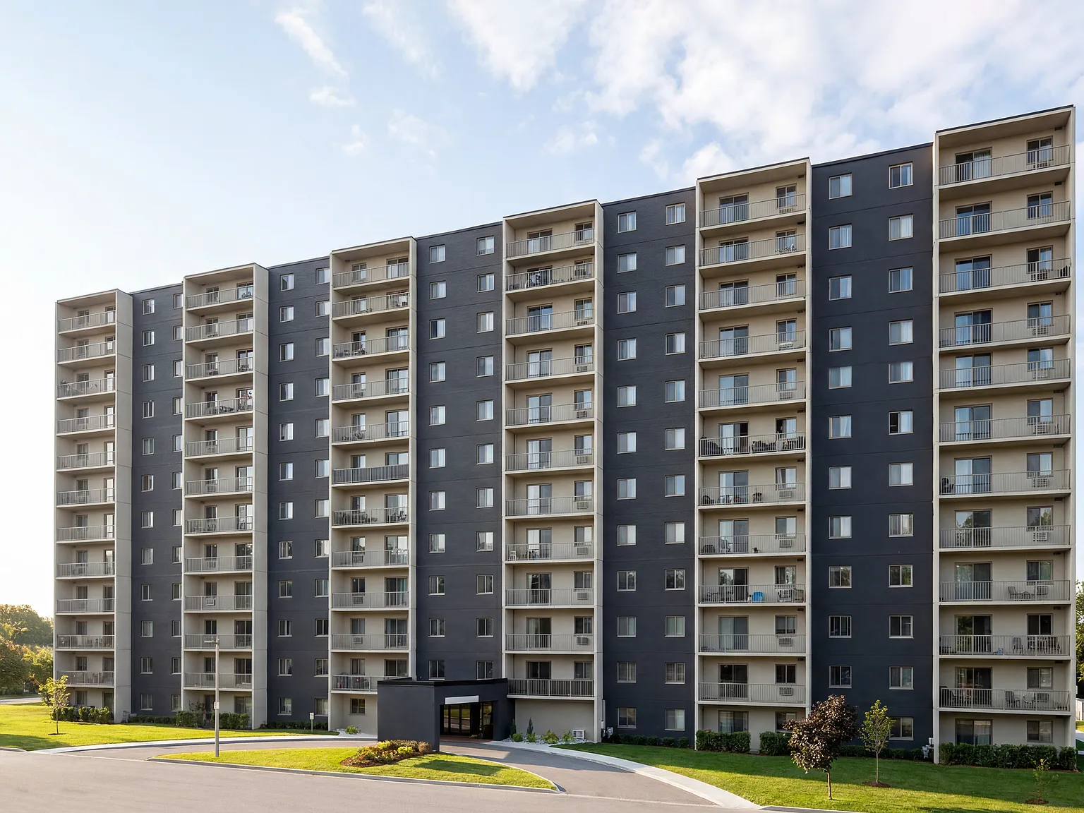 Northgate Towers — Photo 2