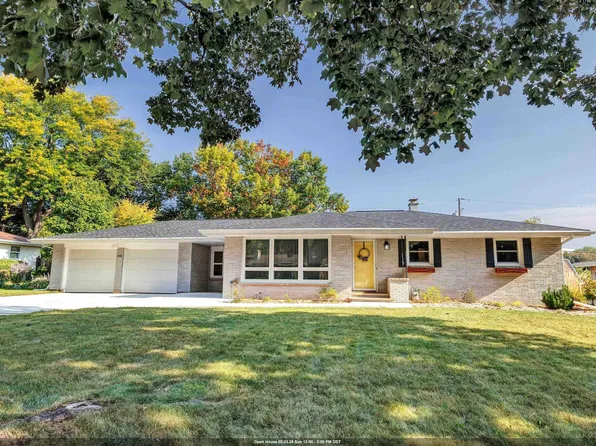 976 Watermolen Ave, Green Bay, WI 54304