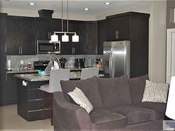 5th image of 3519 Oviedo