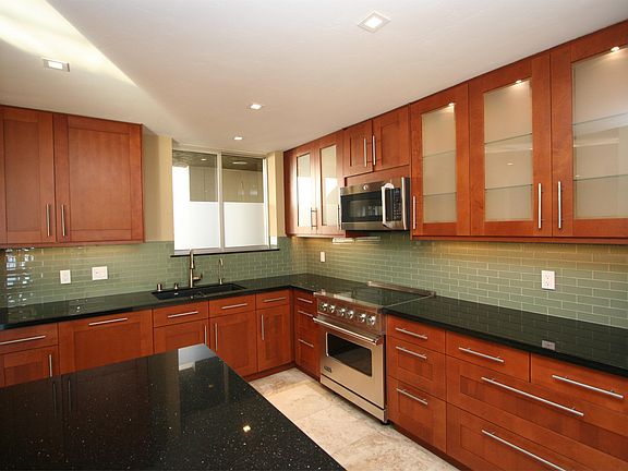 4th image of 7811 Eads Ave Unit 512