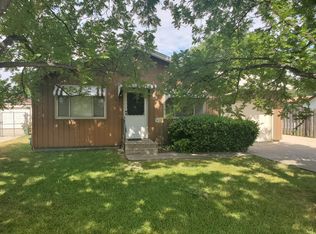 2111 C St, Garden City, KS 67846