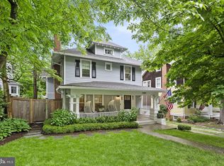 4309 Leland St, Chevy Chase, MD 20815