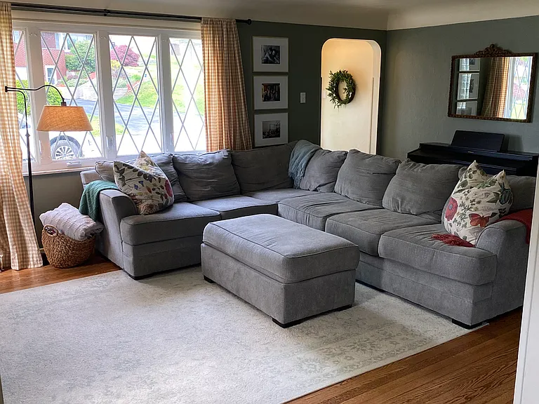 53 Wayne Ave — Photo 7