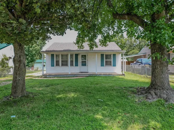 123 Cedar Crest Dr, Lebanon, MO 65536