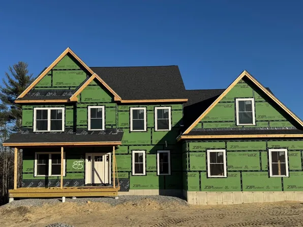 84 Madeline Bennett Lane, Merrimack, NH 03054