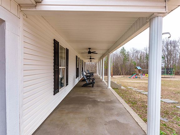 4th image of 6211 Gilchrist Rd