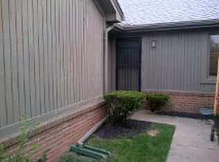 5 Exeter Dr, Perrysburg, OH 43551