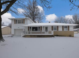 823 Walbridge Rd, Erie, PA 16511