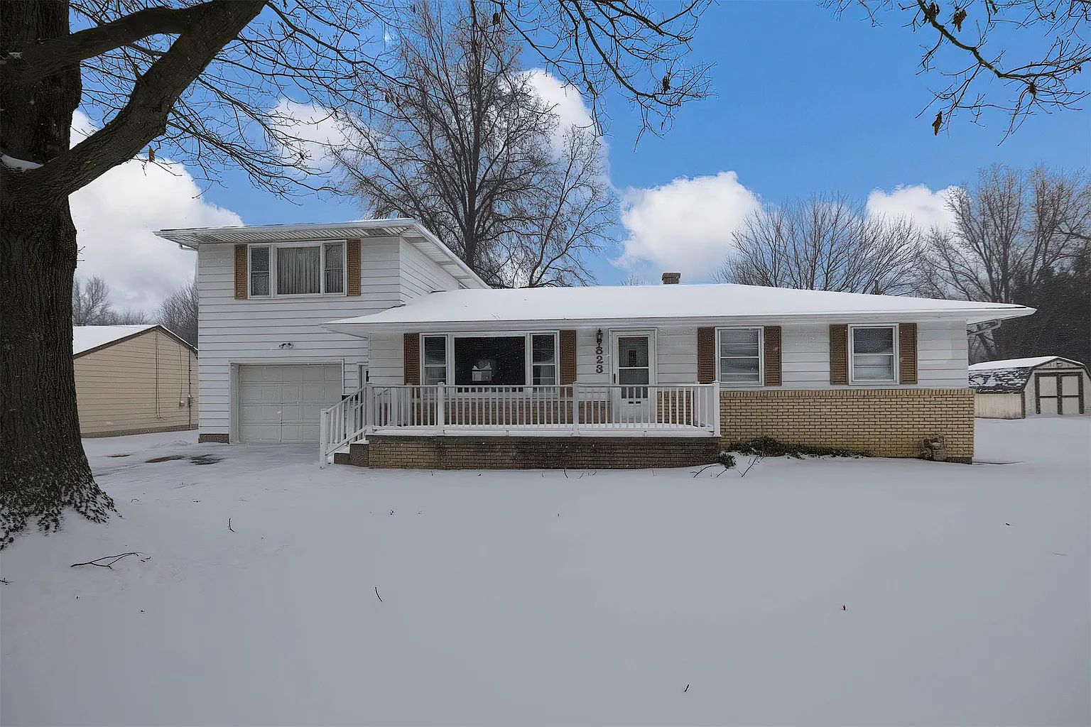 823 Walbridge Rd photo 1