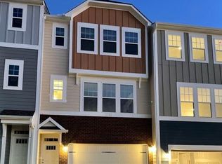 1212 Commack Dr, Durham, NC 27703