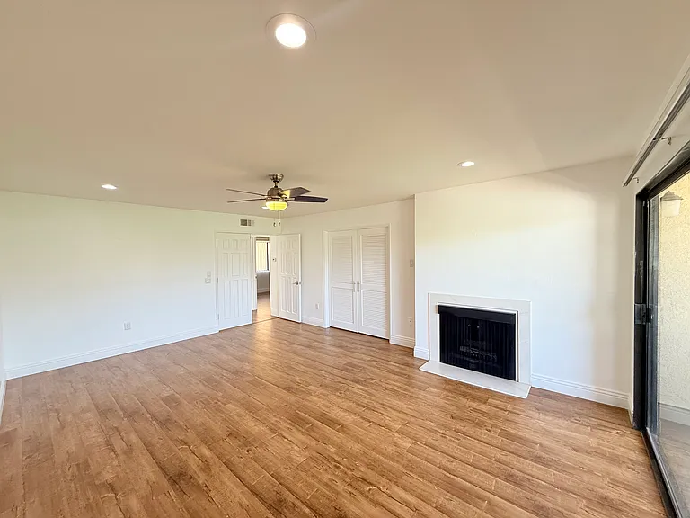 Canyon Villas — Photo 32