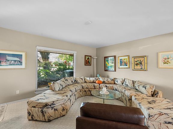 4th image of 2215 Villanova St