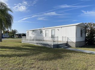 2273 Kansas St, Sebring, FL 33870