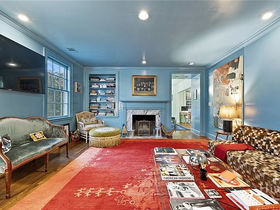 4th image of 625 E 46th Street