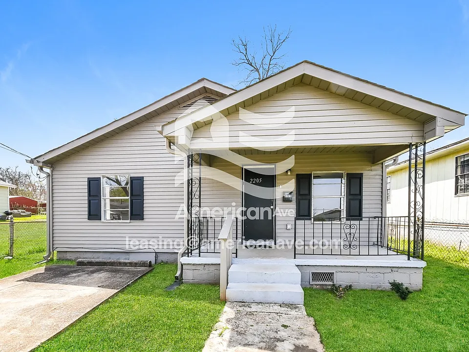 2205 Powderly Ave SW