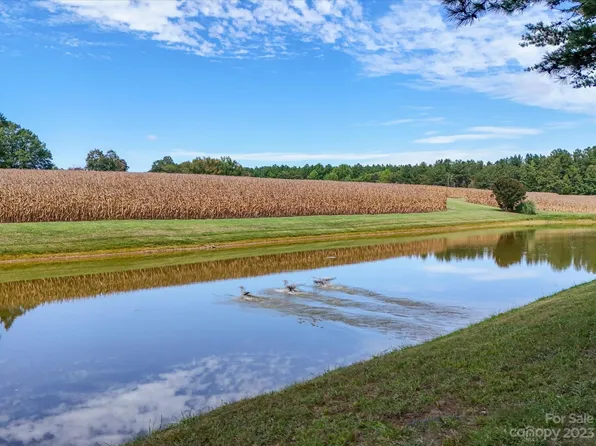375 Yankee Dr, Richfield, NC 28137