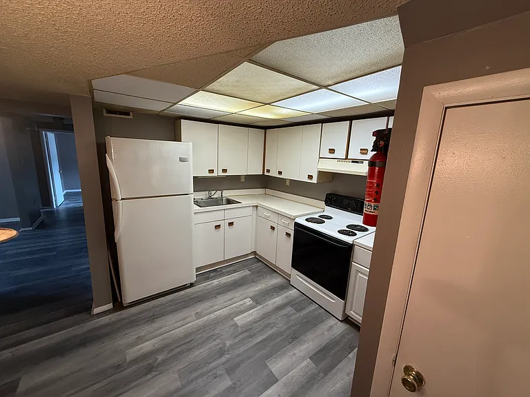 2607 Chichester Ave — Photo 18