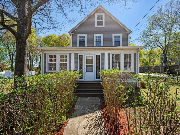 74 Washington Street, Seabrook, NH 03874