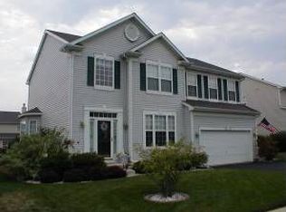 4630 Barharbor Dr, Lake In The Hills, IL 60156