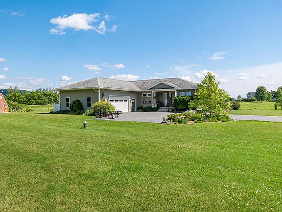 3rd image of 25 Mansfield View Drive