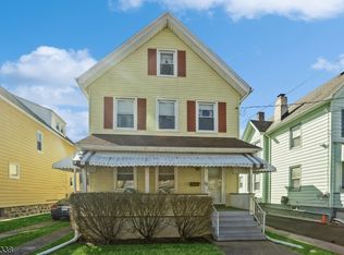 12 Myrtle Ave, Dover, NJ 07801