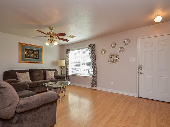 3rd image of 12123 Country Orchard Ln