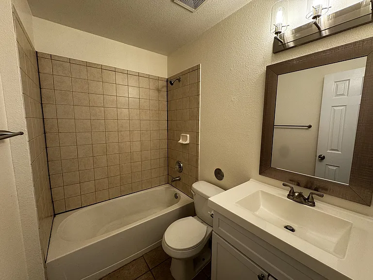 14344 Desert Shadow Dr — Photo 8