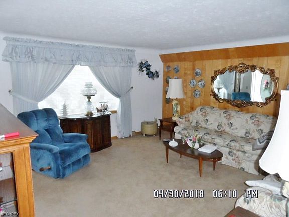 4th image of 1024 W 37th St