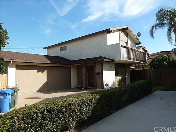 detached rear unit. Subject property