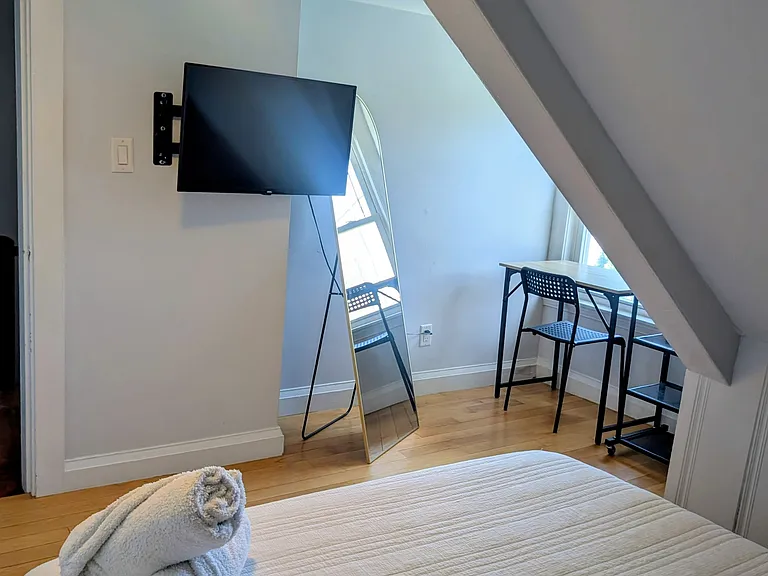 306 Riverside Ave #2 — Photo 23