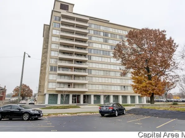 718 S 7th St APT 100, Springfield, IL 62703