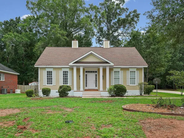 3702 Castle Pines Ln, Albany, GA 31721