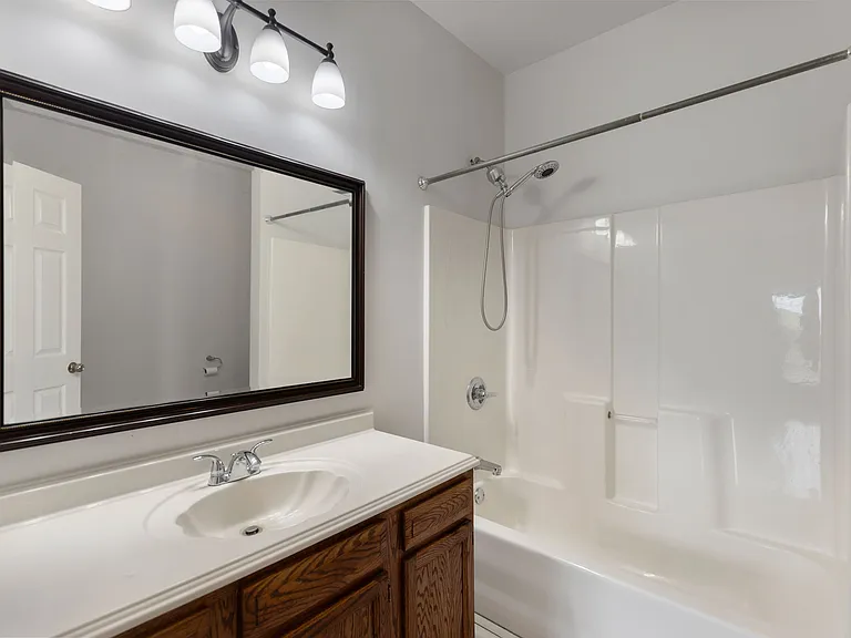 Upstairs bathroom #2