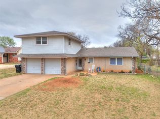117 Olympic Dr, Moore, OK 73160